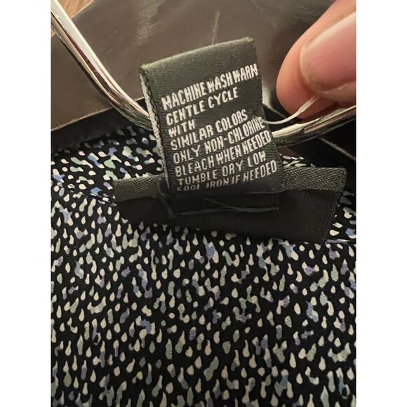 Notations Petite Medium Blouse Black White Short Sleeve Button Front Top - Picture 4 of 8